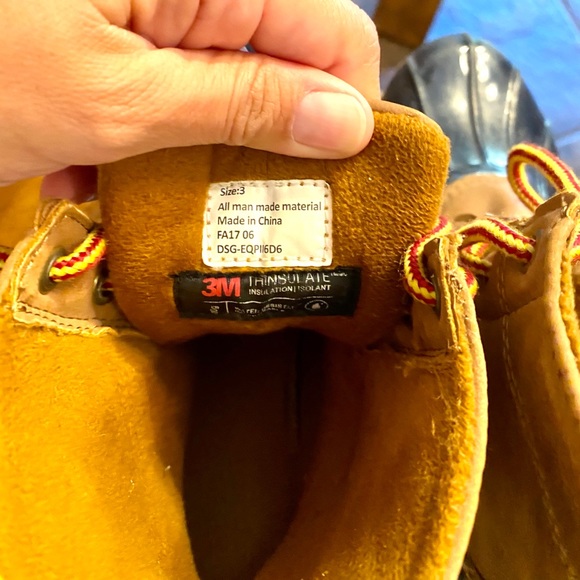 Rain/winter boots - Picture 3 of 3